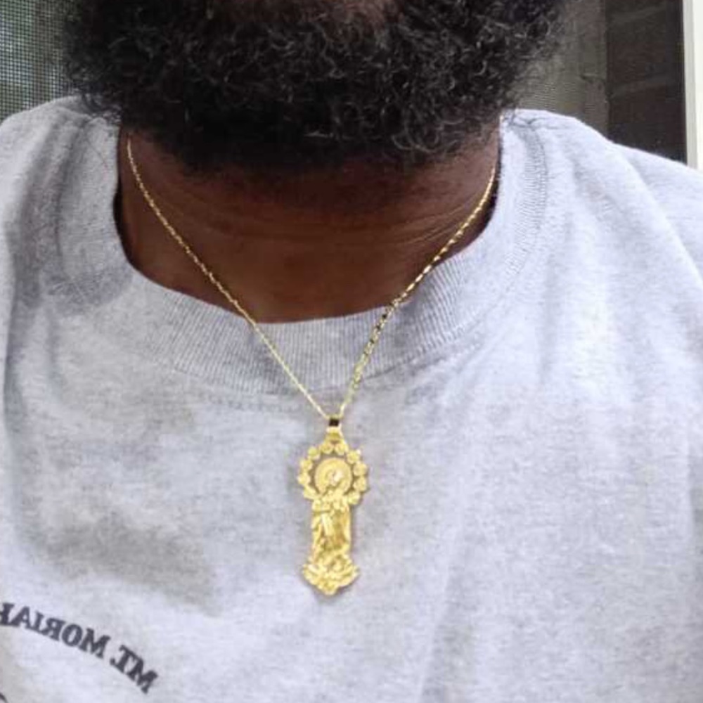 14k Gold Plated Womens Mens Link Chain And Virgin Mary Pendant Necklace 18” - Picture 5 of 16
